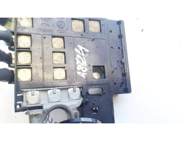 Pojistková skříňka a878 Fiat Croma 2007