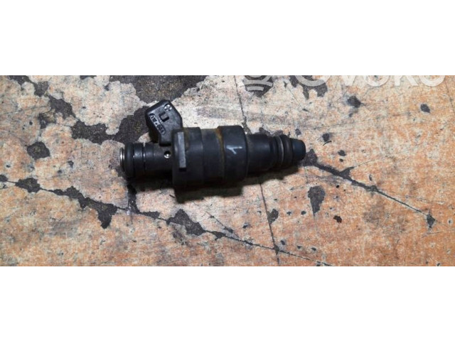 Форсунка IW054 Citroen Xantia