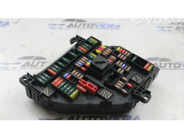 Pojistková skříňka 9151322 BMW 7 F01 F02 F03 F04 2010