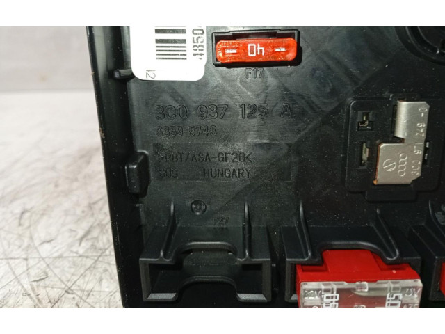 Pojistková skříňka 3C0937125A Volkswagen PASSAT 2014