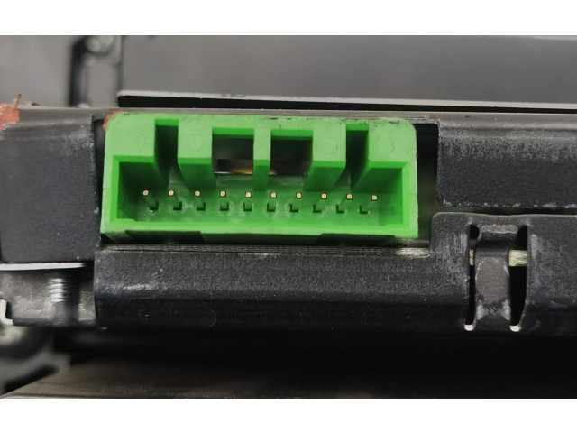 Дисплей    30752237   Volvo XC90