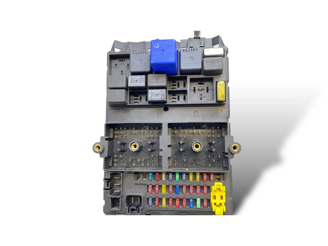 Блок предохранителей P56050231AG, 560502   Jeep Grand Cherokee (WJ)    