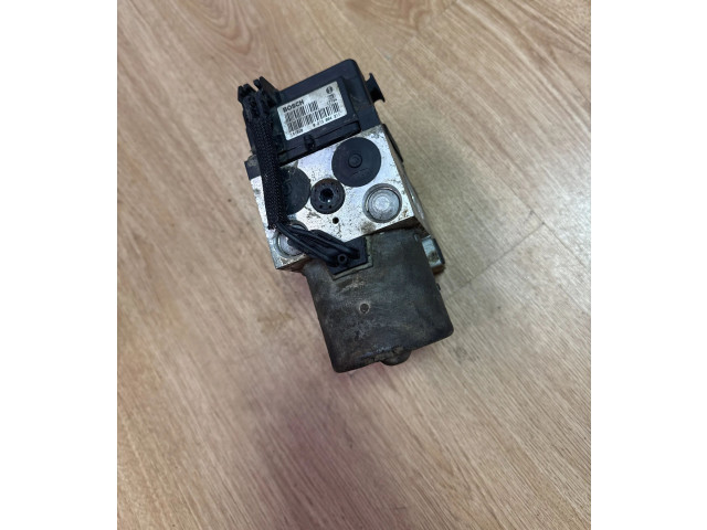 Блок АБС 0273004211, 0265220432 Volkswagen Transporter - Caravelle T4 1991 - 2003 года