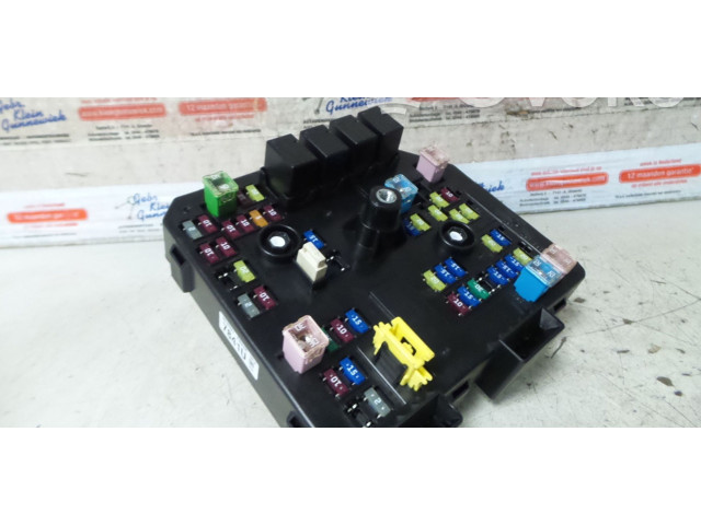   Pojistková skříňka 95137841   Opel Antara 2012