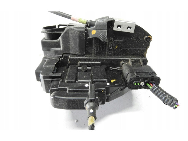 Zámek zadních dveří 8200973738, K9KB608 Nissan Note (E11) 2014