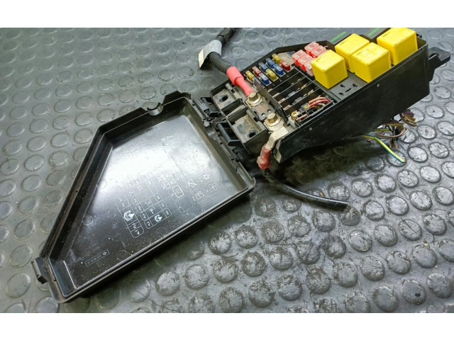 Блок предохранителей YQE103210   MG ZS    