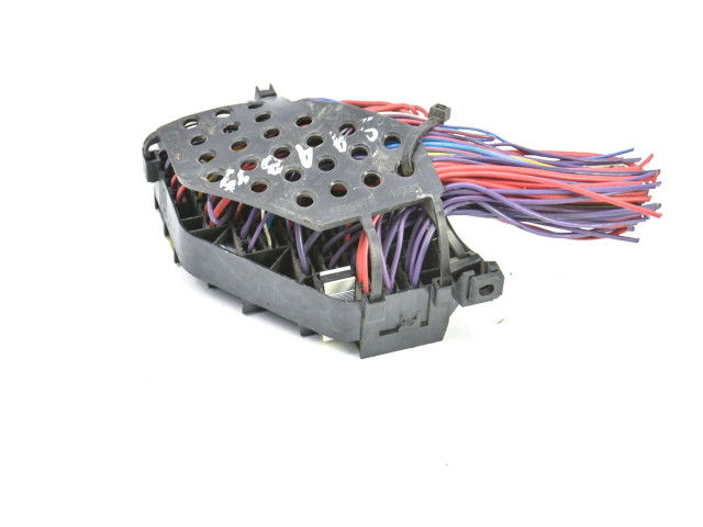 Блок предохранителей 4736930, 4200572   Saab 9-5    