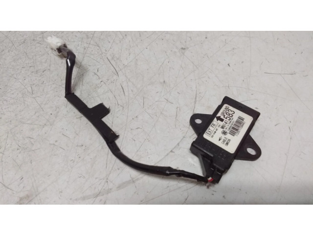 Блок управления MN141583 Mitsubishi Outlander