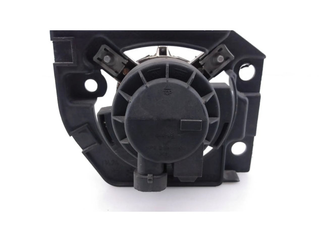 Передняя противотуманная фара