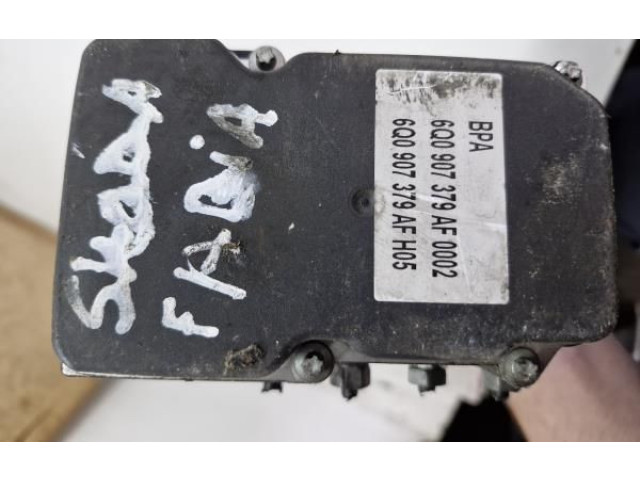 Блок АБС 0265231712, 6Q0614117S   Skoda  Fabia Mk2 (5J)  2007 - 2014 года