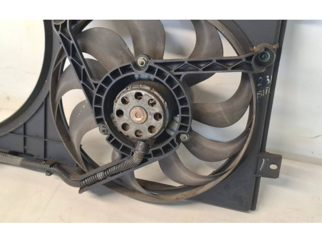 Вентилятор радиатора 1C0121207 Volkswagen New Beetle