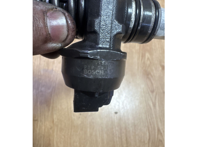 Vstřikovač BOSCH0414720313 Volkswagen Caddy