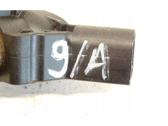 Vstřikovač Audi A8 S8 D4 4H