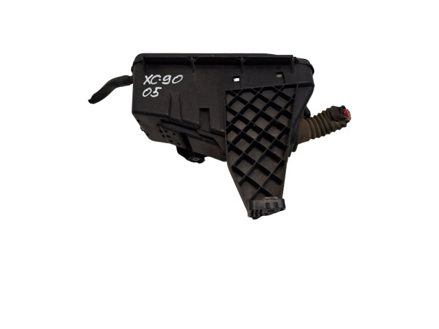 Блок предохранителей  30728132, 30728133   Volvo XC90    