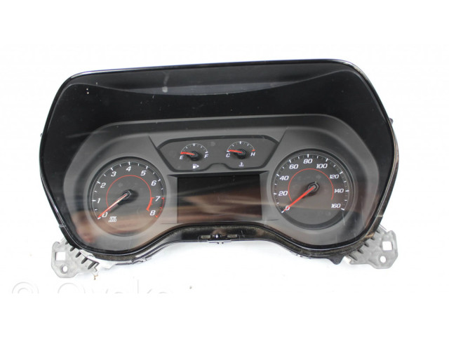 Панель приборов 84025439, 175597137   Chevrolet Camaro       