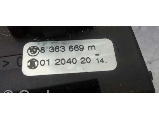 Ручка стеклоочистителей 61318363669   BMW X3 E83