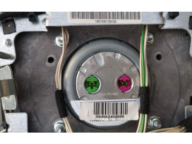 Подушка безопасности водителя 30658933, 19573061790180 Volvo V70