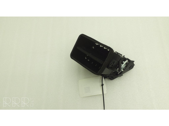 Боковая воздушная решётка