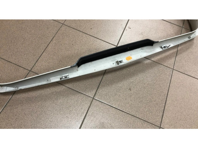 Отделка задней крышки