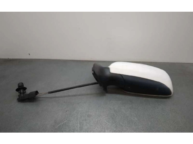Зеркало электрическое Skoda Fabia Mk1 (6Y) 1999 - 2007 года