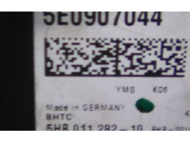 Блок управления климат-контролем 5E0907044   Skoda Octavia Mk3 (5E)