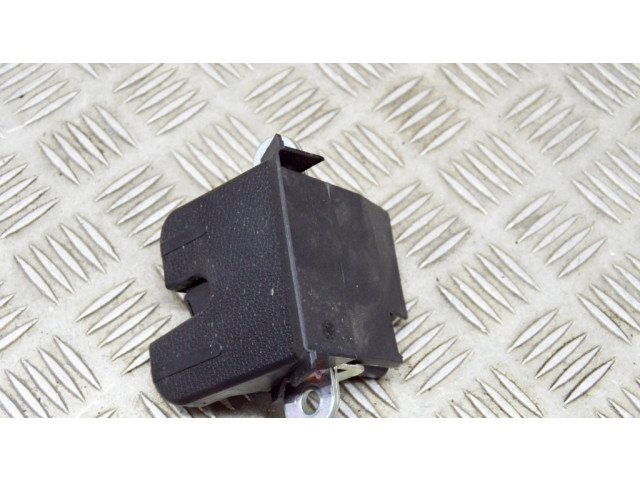 Замок задней крышки