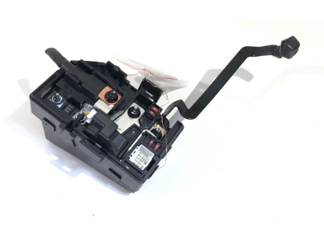 Блок предохранителей 37553-G2100 KIA Niro