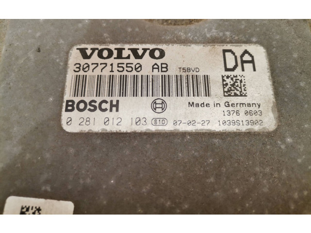 Блок управления двигателя 30771550, 1039S13902   Volvo XC90