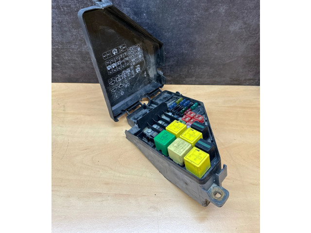 Блок предохранителей    Rover 75       