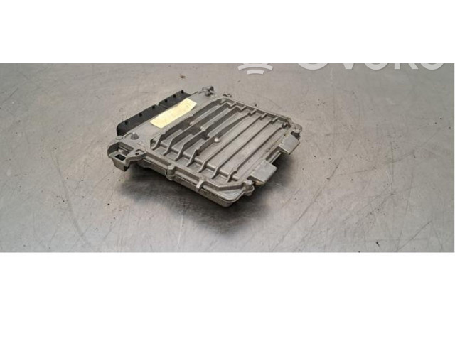 Řídící jednotka A2709002100   Mercedes-Benz GLA W156 2015