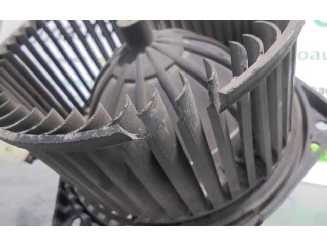 Вентилятор печки    6453030310, 66624   Nissan Vanette