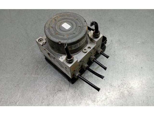 Блок АБС 3Q0614517AB, 10022006724 Volkswagen Golf VII 2013 - 2019 года