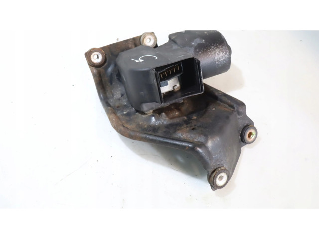 Моторчик дворников     Mitsubishi Space Star