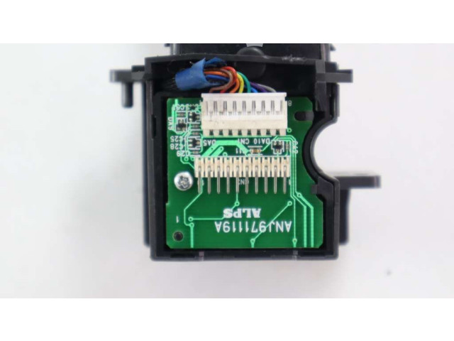 Ручка стеклоочистителей 31268570   Volvo XC90