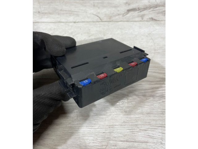   Pojistková skříňka 8921130020   Lexus GS 300 350 430 450H 2005