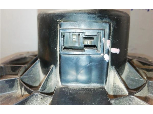 Вентилятор печки Nissan Navara D22