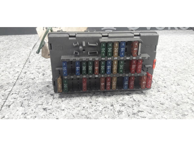   Pojistková skříňka 9450536980   Peugeot 405 2014