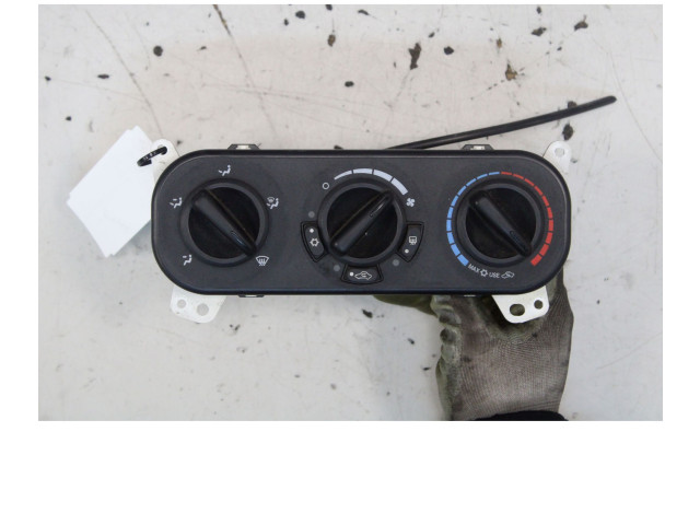 Блок управления климат-контролем    Dodge Caliber