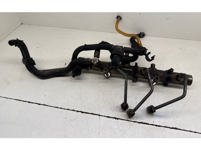 Топливная рампа 059130090J   Audi A6 S6 C6 4F   для двигателя BMK