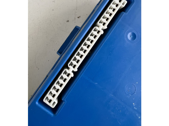 Pojistková skříňka MR445952, G8C500M Mitsubishi Pajero 2003