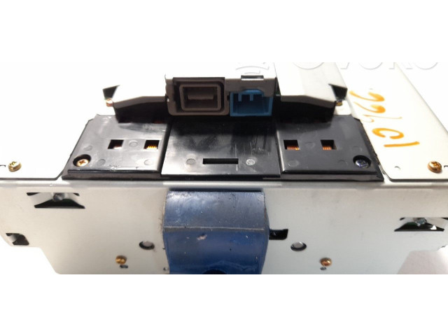 Дисплей 30656245 Volvo XC90