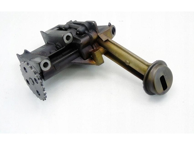 Масляный насос   8200066239  Renault Clio II 