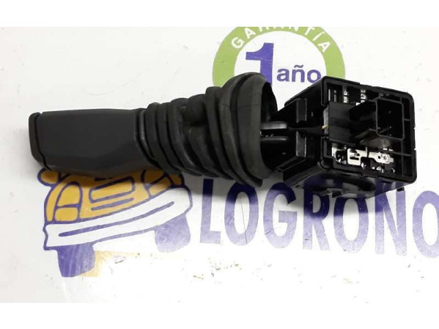 Ручка стеклоочистителей 96628752, 202005410   Opel Antara