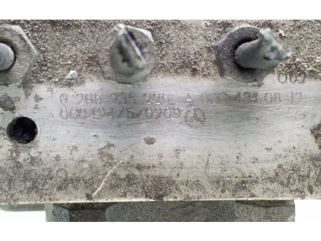 Jednotka ABS 0265235225, A0064310812 Mercedes-enz B W245 2008