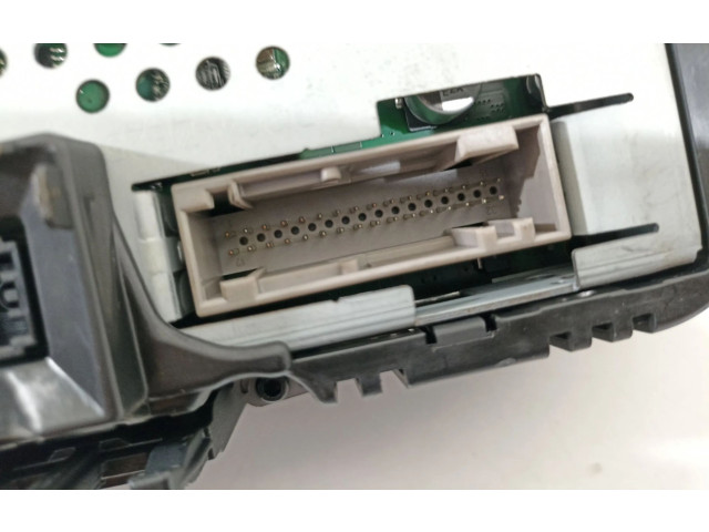 Панель приборов 4H0920900H   Audi A8 S8 D3 4E       