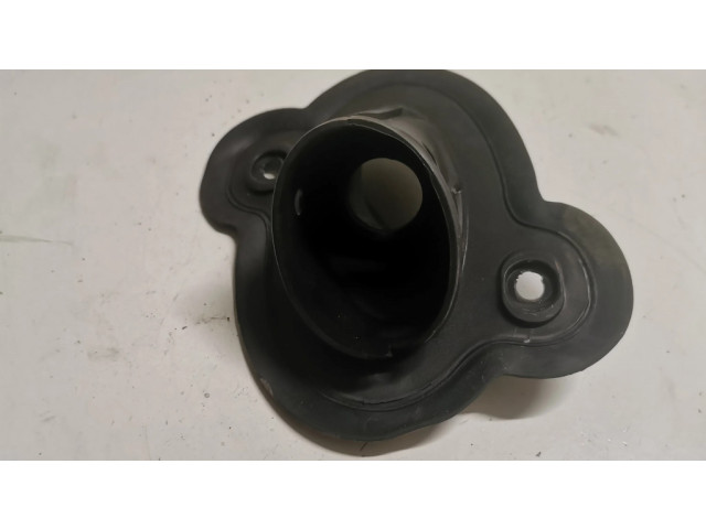 Крестовидная связь оси рулевого колеса