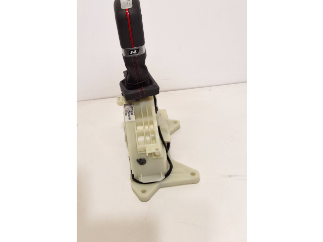 Рычаг переключения передач 46700D7550 Hyundai Tucson TL 2019