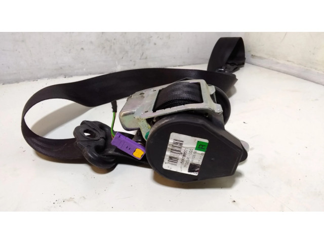 Передний ремень безопасности