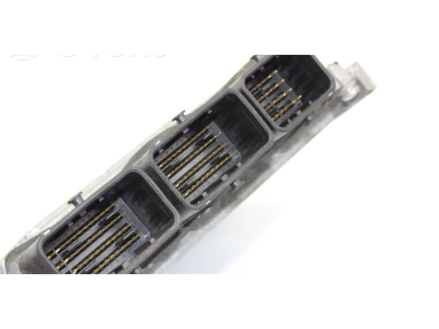 Řídící jednotka NEC999004 Nissan Juke I F15 2013