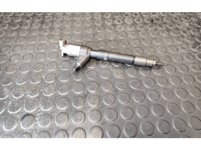 Форсунка 55570012 Opel Meriva B